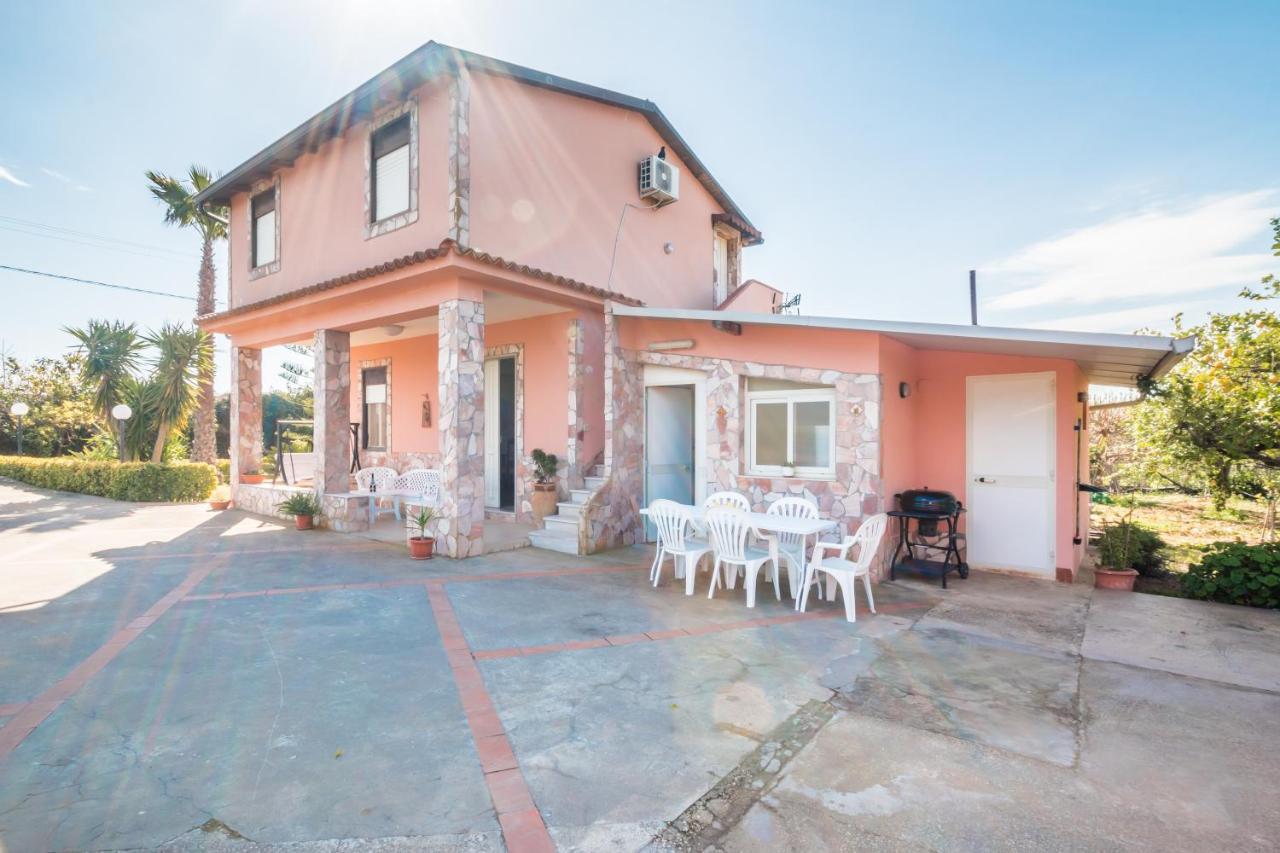 Villa Rosa Near The Sandy Beach, Parking & Wifi Noto Exterior foto